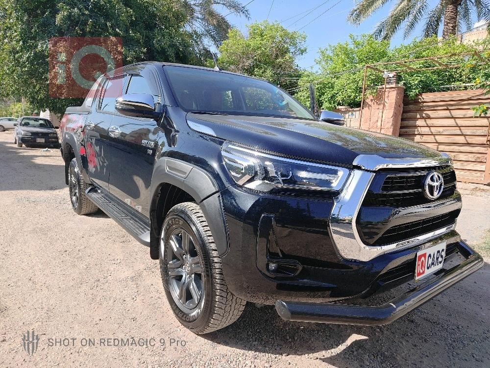 تويوتا هايلوكس